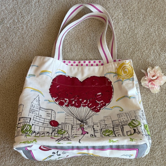 Brighton canvas tote Free Your Heart city-scape - Picture 13 of 13